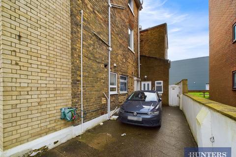 2 bedroom apartment for sale, 18 York Road, Bridlington