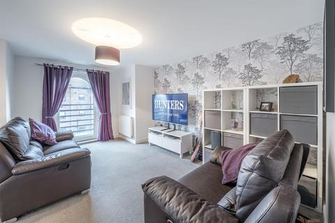 2 bedroom apartment for sale, Argyle Close, Stourbridge, DY8 4XT