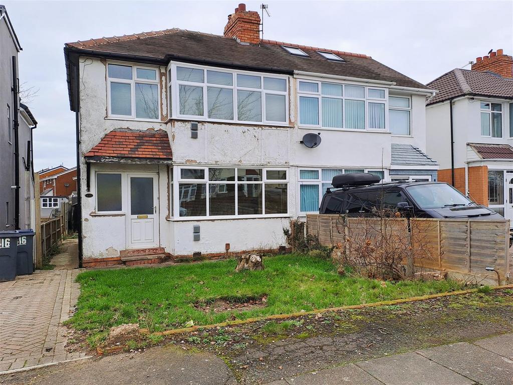 The Radleys, Sheldon, Birmingham 3 bed semidetached house for sale £