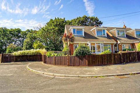 3 bedroom detached house for sale, Ravine Close, Hastings