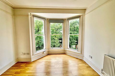 2 bedroom flat for sale, Walpole Terrace, Brighton BN2
