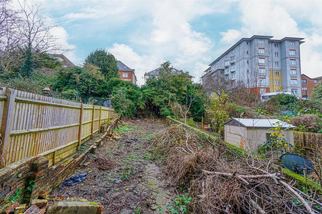 Southwater Road, St. LeonardsOnSea 4 bed terraced house for sale £425,000