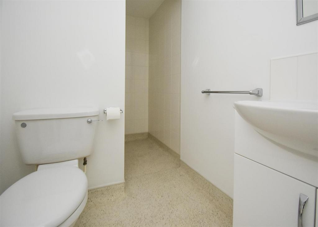 19 Clifton Road - Shower Room.jpg
