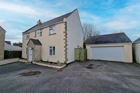 16 Fancys Close, Portland, DT5 2AJ