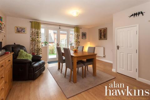 16 Daisy Brook, Wootton Bassett, Swindon, SN4 7FF