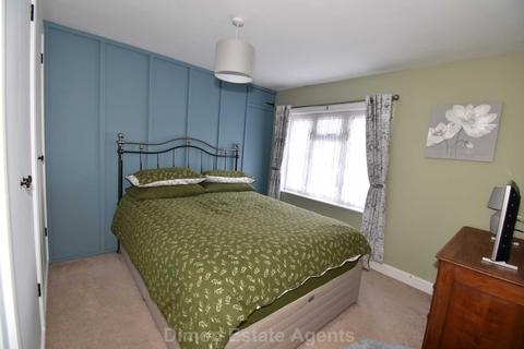 1 bedroom terraced house for sale, Gordon Road, Gosport
