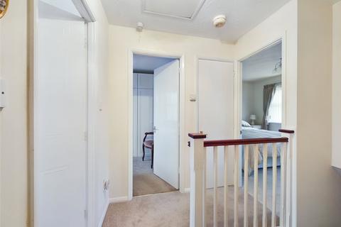 16 Bentley Close, Quedgeley, Gloucester, GL2 4SH