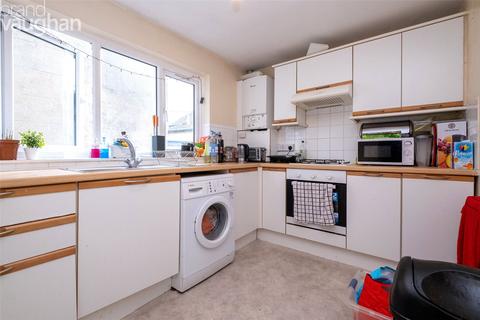 3 bedroom terraced house to rent, Rose Hill Close, East Sussex BN1