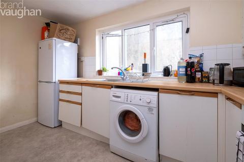 3 bedroom terraced house to rent, Rose Hill Close, East Sussex BN1