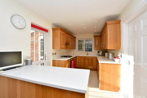 3 bedroom detached house for sale, Cloisterham Road, Rochester, Kent