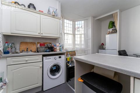 3 bedroom terraced house to rent, Western Road, East Sussex BN3