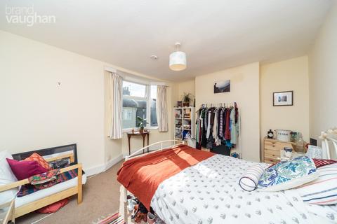 4 bedroom terraced house to rent, Park Crescent Road, East Sussex BN2