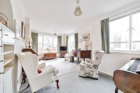 23 Bowes Hill, Rowland's Castle, PO9 6BP