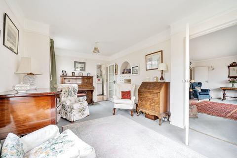 23 Bowes Hill, Rowland's Castle, PO9 6BP