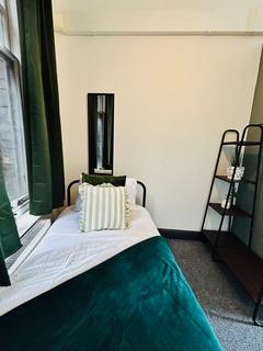 1 bedroom in a flat share to rent, Ipswich IP1