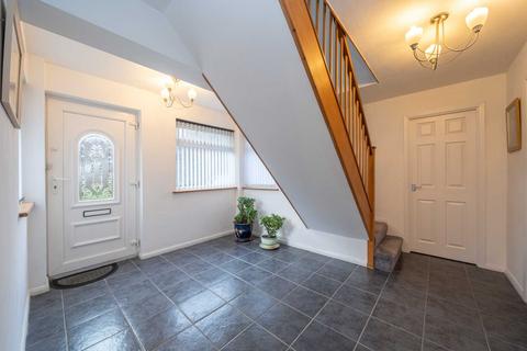 4 bedroom semi-detached house for sale, Hartsbourne Way, Leverstock Green