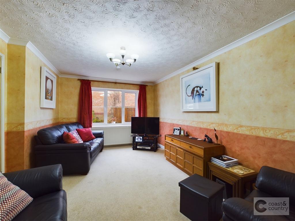 Long Barton, Kingsteignton 4 bed semidetached house for sale £325,000