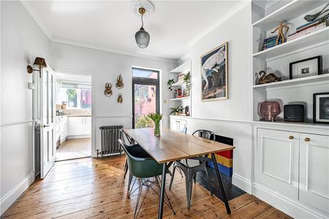 60 Farmer Road, London, E10 5DH