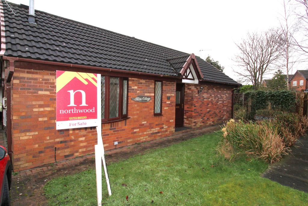 Parkside, Lea PR2 2 bed bungalow for sale £184,499