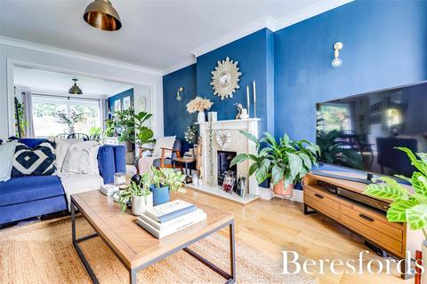 40 Pennyfields, Warley, Brentwood, CM14 5JP