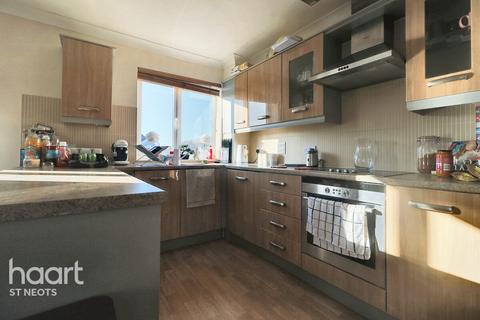 2 bedroom apartment for sale, Skipper Way, Little Paxton