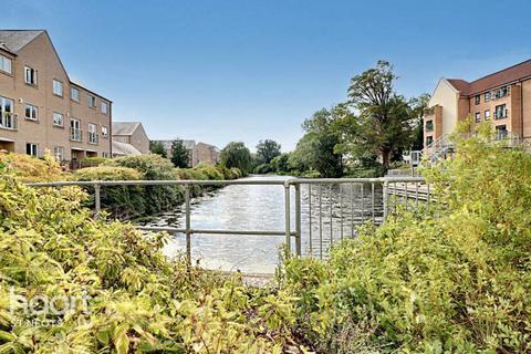 2 bedroom apartment for sale, Skipper Way, Little Paxton