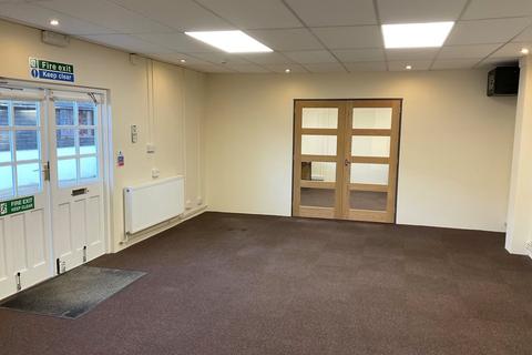 Office to rent, Sandhawes Hill, East Grinstead