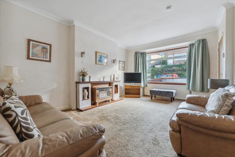67 Randolph Drive, Clarkston, Glasgow, G76 8AN