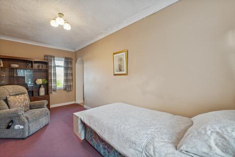 67 Randolph Drive, Clarkston, Glasgow, G76 8AN