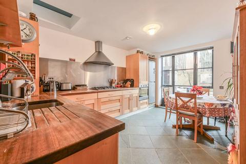 4 bedroom terraced house for sale, Alma Road, The Tonsleys, London, SW18