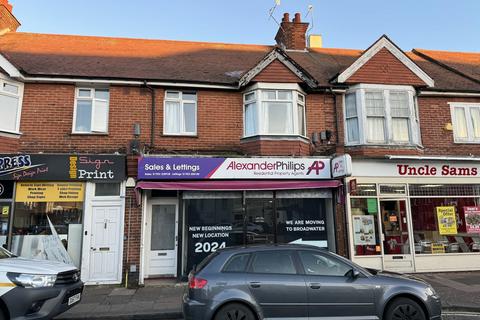 Retail property (high street) to rent, 36 Broadwater Road, Worthing, BN14 8AG