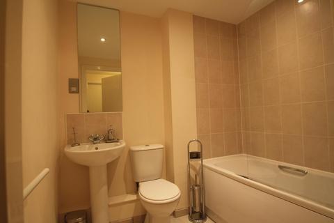 1 bedroom flat to rent, The Loom House, East Street, Leeds, LS9