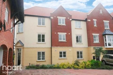undefined, Poringland, Norwich