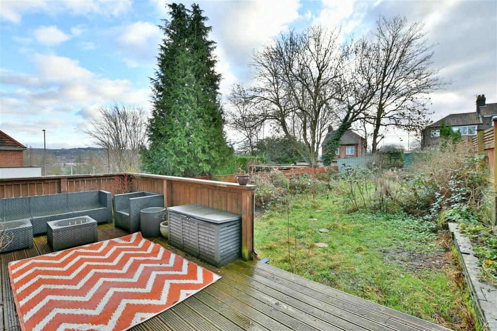 Oakfield Road, Lobley Hill 3 bed semidetached house for sale £190,000