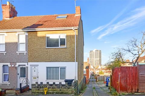 3 bedroom end of terrace house for sale, Dryden Street, Town Centre, Swindon, SN1