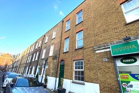 2 bedroom maisonette to rent, 20 Parfett Street London E1 1JR