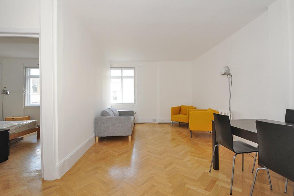 Reception Room (main shot)