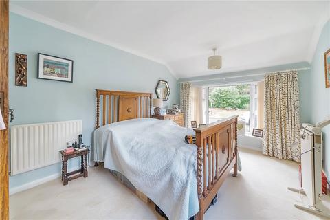 Nuthatch, 69 Boundstone Road, Rowledge, Farnham, GU10 4AT