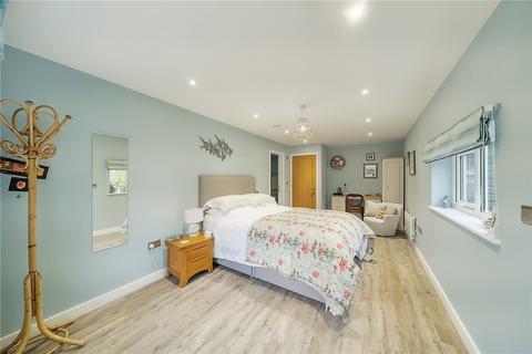 Nuthatch, 69 Boundstone Road, Rowledge, Farnham, GU10 4AT