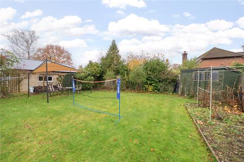 Nuthatch, 69 Boundstone Road, Rowledge, Farnham, GU10 4AT