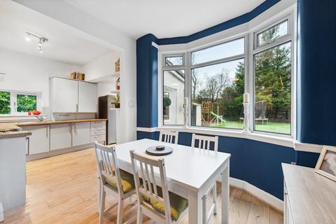 28 Dorian Drive, Clarkston, Glasgow, G76 7NP