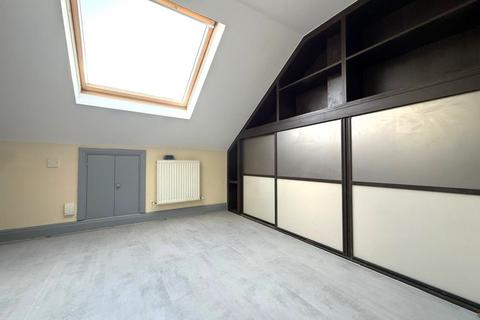 undefined, Grant Road, Wealdstone HA3