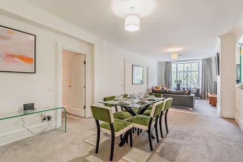 5 bedroom end of terrace house to rent, Strathmore Court, London, NW8