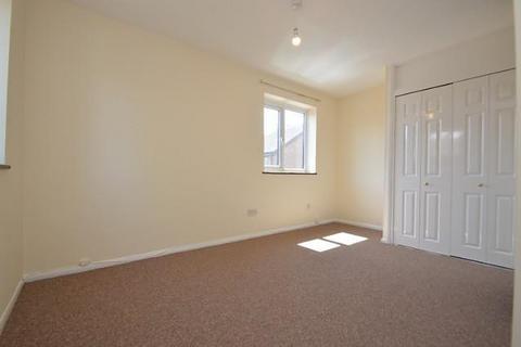 22 Banks Way, Guildford, GU4 7NL