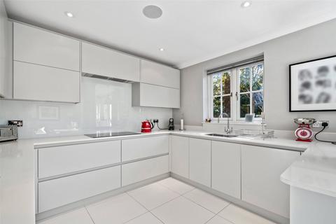 5 bedroom detached house for sale, Lockestone, Weybridge, KT13