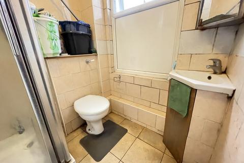 1 bedroom flat to rent, Grant Road, Wealdstone HA3