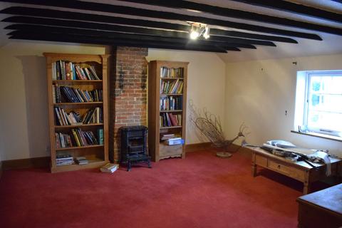 3 Grimsby Road, Caistor, Market Rasen, LN7 6TY