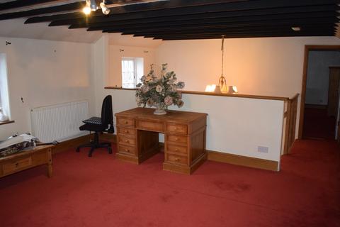 3 Grimsby Road, Caistor, Market Rasen, LN7 6TY
