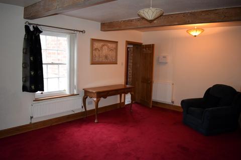 3 Grimsby Road, Caistor, Market Rasen, LN7 6TY