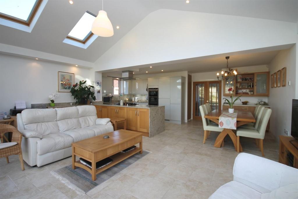 Open Plan Living Din
